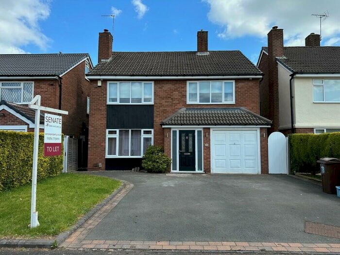 4 Bedroom Detached House To Rent In Monastery Drive, Solihull, B91