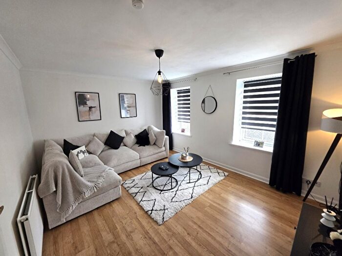 1 Bedroom Flat To Rent In Strawberry Bank Parade, City Centre, Aberdeen, AB11