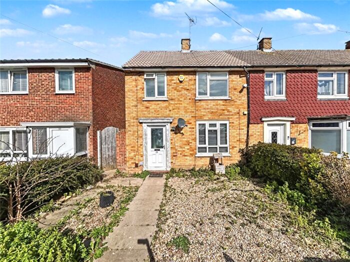 2 Bedroom End Of Terrace House For Sale In Winchester Way, Rainham, Gillingham, Kent, ME8
