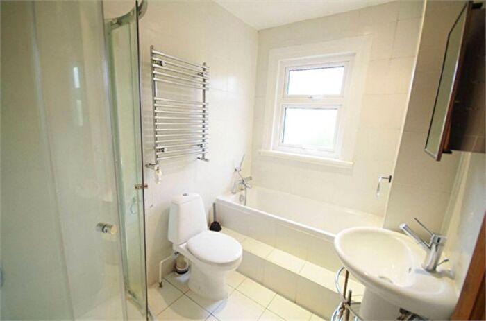 2 Bedroom Terraced House To Rent In Watford, Watford, WD18