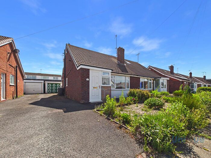 3 Bedroom Bungalow For Sale In Kelverdale Road, Thornton-Cleveleys, FY5