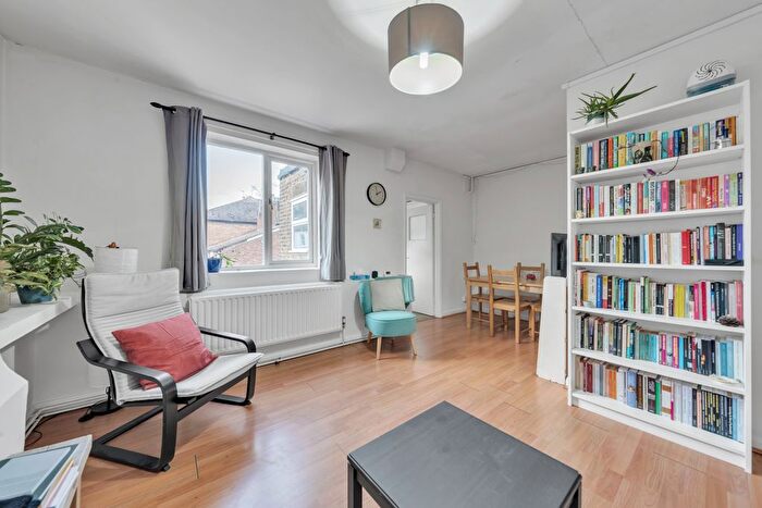 1 Bedroom Flat To Rent In Northwood Road, London, N6