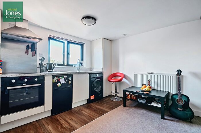 1 Bedroom Flat To Rent In Upper Bognor Road, Bognor Regis, PO21