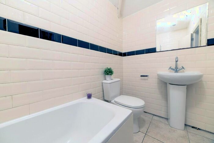 1 Bedroom Semi-Detached House To Rent In Brentbridge Road, Manchester, Greater Manchester, M14