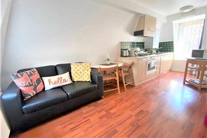 1 Bedroom Flat To Rent In London, W1S