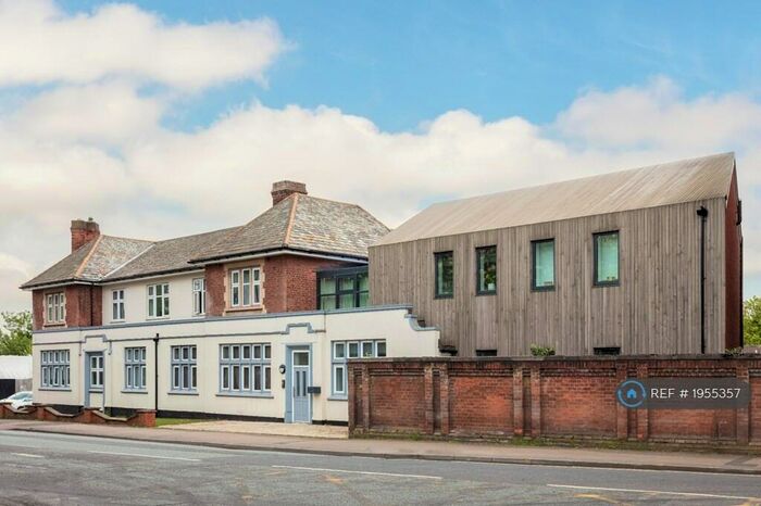 2 Bedroom Flat To Rent In Woodborough Road, Nottingham, NG3