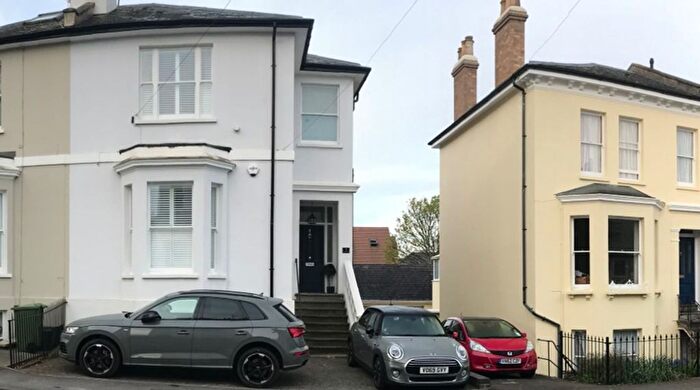 5 Bedroom Detached House To Rent In Malvern Road, Cheltenham, GL50