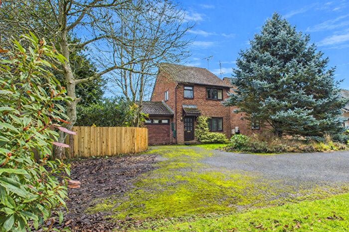 3 Bedroom Detached House To Rent In Chapel Mead, NP4