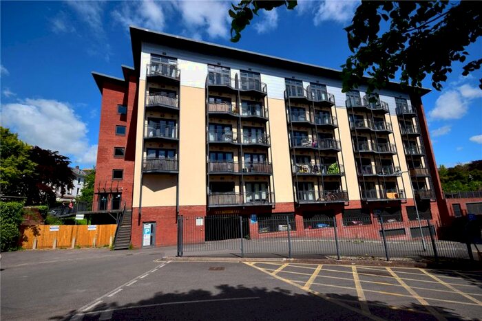 Studio To Rent In Marcus House, New North Road, Exeter, Devon, EX4