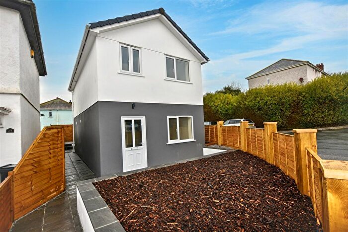 3 Bedroom Detached House For Sale In Cardrew Close, Redruth, TR15