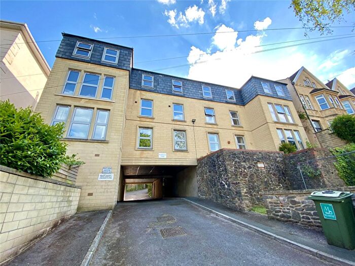 2 Bedroom Flat To Rent In Knightstone Lodge, - Archfield Road, Bristol, Somerset, BS6