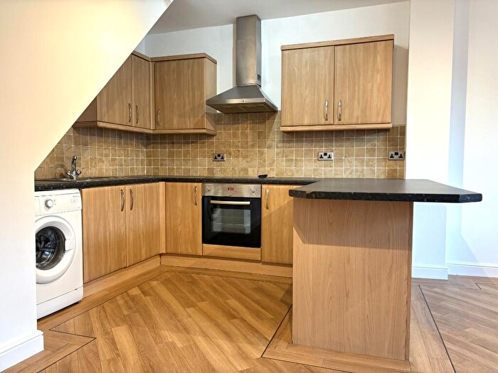 2 Bedroom Flat To Rent In St. Marys Road, Liverpool, Merseyside, L19