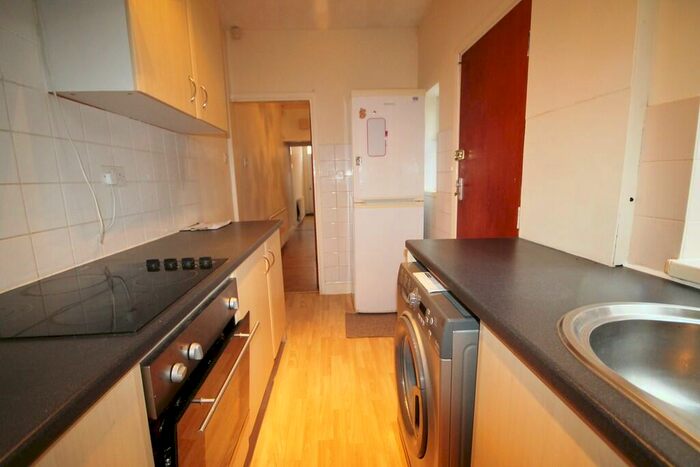 2 Bedroom Terraced House To Rent In Western Road, West End, Leicester, LE3