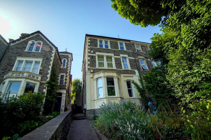 1 Bedroom Flat To Rent In Knowle Road, Totterdown, Bristol, BS4