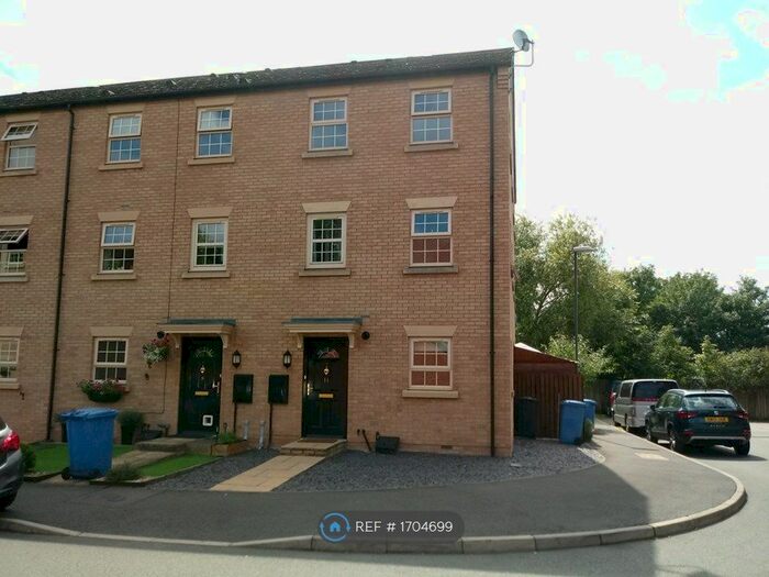 2 Bedroom End Of Terrace House To Rent In Towpath Way, Spondon, Derby, DE21