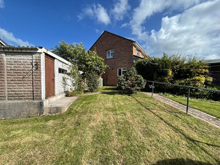 3 Bedroom Semi-Detached House To Rent In Westleigh Gardens, Shepton Mallet, BA4