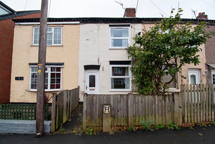 2 Bedroom Terraced House To Rent In Waingroves Road, Waingroves, Ripley, DE5