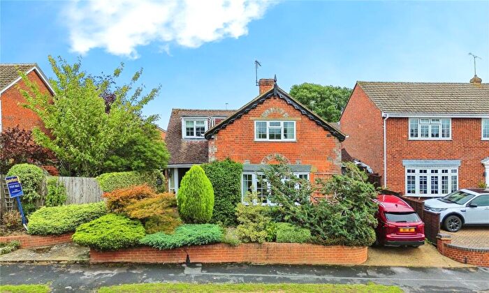 4 Bedroom Detached House For Sale In Beech Lane, Earley, Reading, Berkshire, RG6