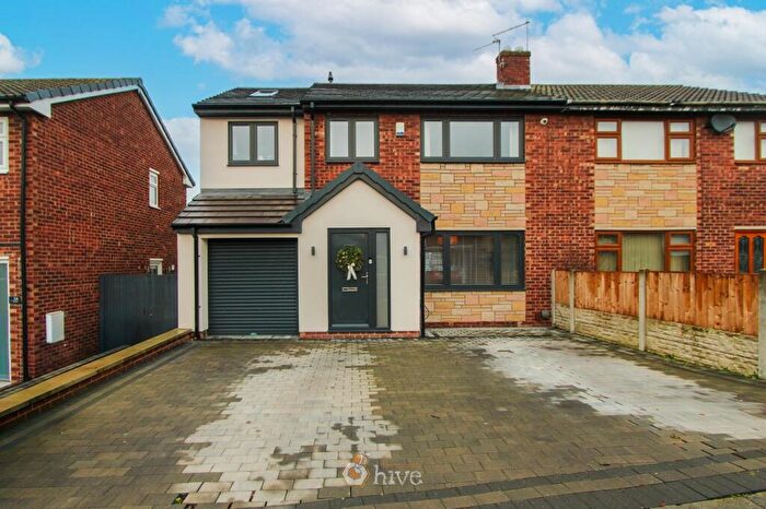 4 Bedroom Semi Detached House For Sale In Long Close, Bessacarr, Doncaster, DN4