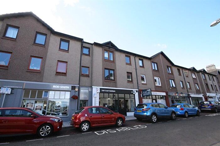 2 Bedroom Flat To Rent In Bank Street, Falkirk, FK1