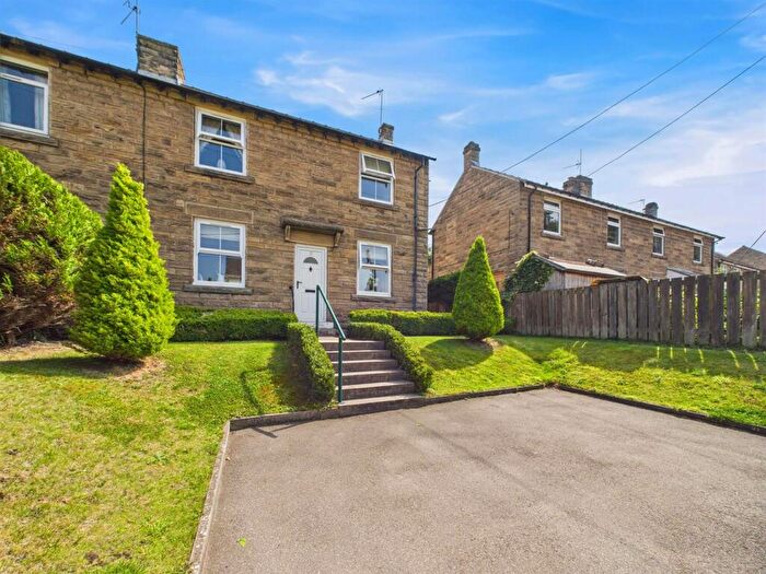 3 Bedroom Semi-Detached House For Sale In Corn Close, Barnard Castle, DL12
