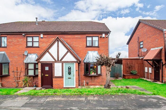 2 Bedroom End Of Terrace House For Sale In Grosvenor Road, Lower Gornal, Dudley, West Midlands, DY3