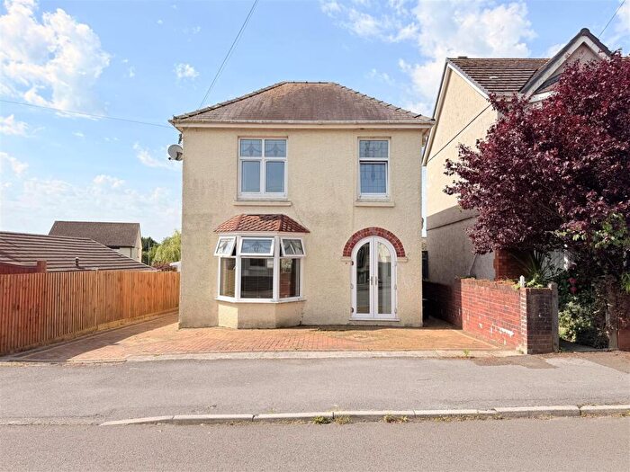 3 Bedroom Detached House For Sale In Bryn Avenue, Burry Port, SA16