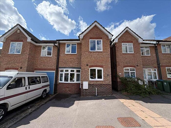 3 Bedroom Semi-Detached House To Rent In Timor Close, Whitley, PO15