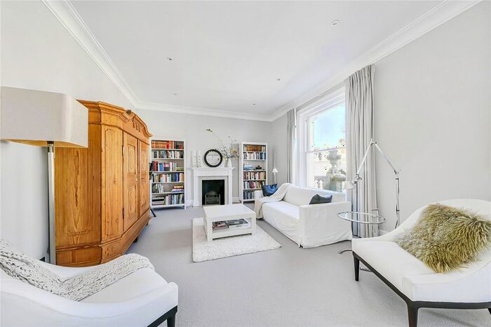 4 Bedroom Flat To Rent In Holland Park, London, W11