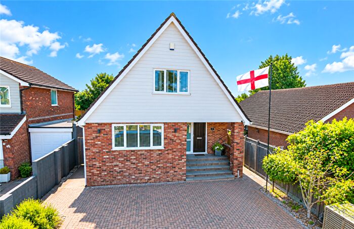 4 Bedroom Detached House For Sale In Adie Road, Greatstone, Kent, TN28