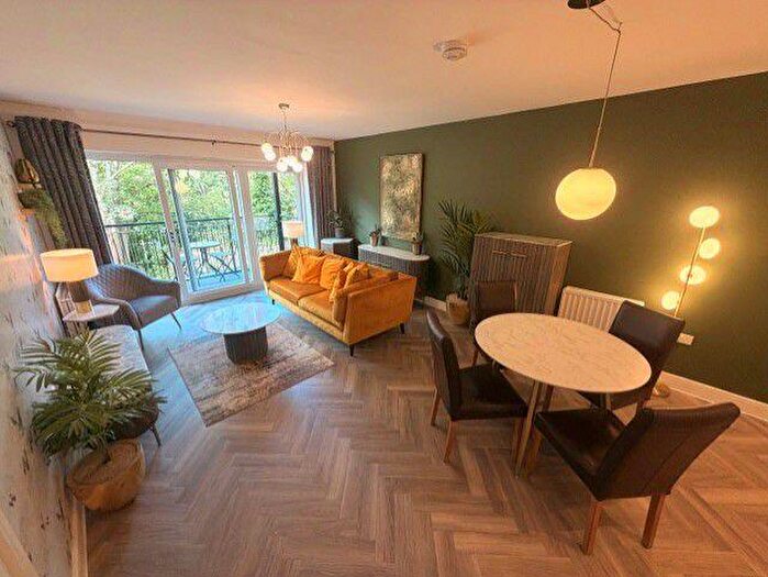 2 Bedroom Apartment To Rent In Mill Pond Place, Mill Lane, Maidstone, Kent, ME14