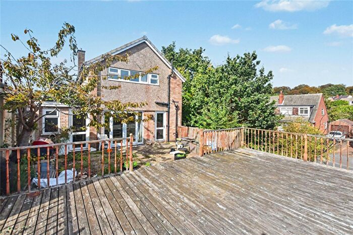 4 Bedroom Detached House For Sale In Holmwood Drive, Leeds, West Yorkshire, LS6