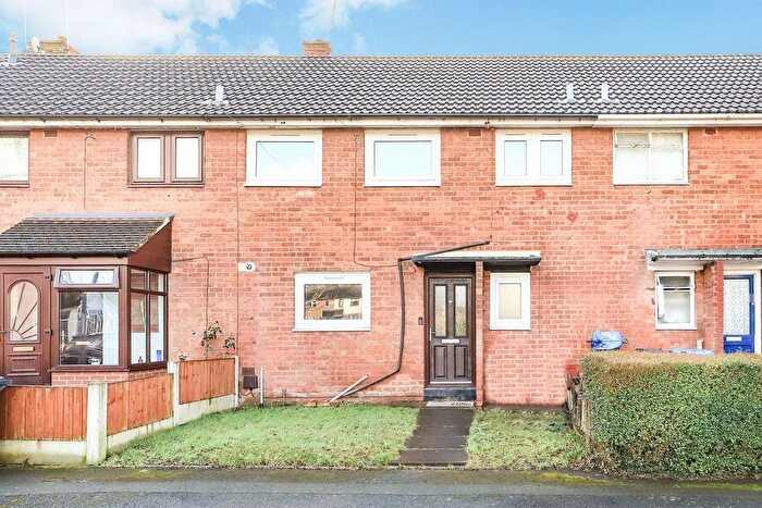3 Bedroom Terraced House For Sale In Lilac Drive, Wombourne, Wolverhampton, WV5