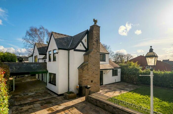 5 Bedroom Detached House To Rent In Cavendish Road, Eccles, Manchester, M30
