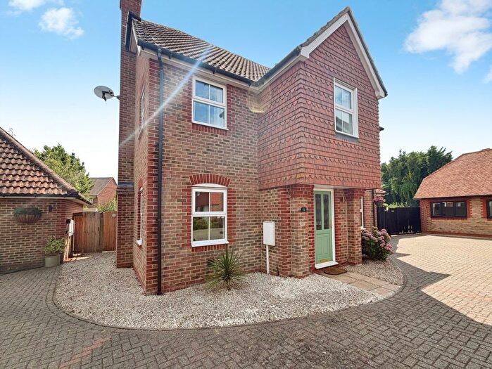 5 Bedroom Detached House To Rent In Water Meadows, Marlow Meadows, Fordwich, Canterbury, CT2