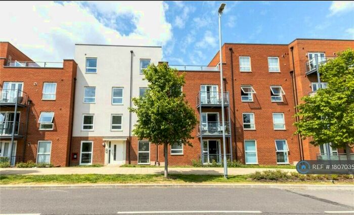 2 Bedroom Flat To Rent In Lett Lane Castle Hill, Ebbsfleet Valley, Swanscombe, DA10