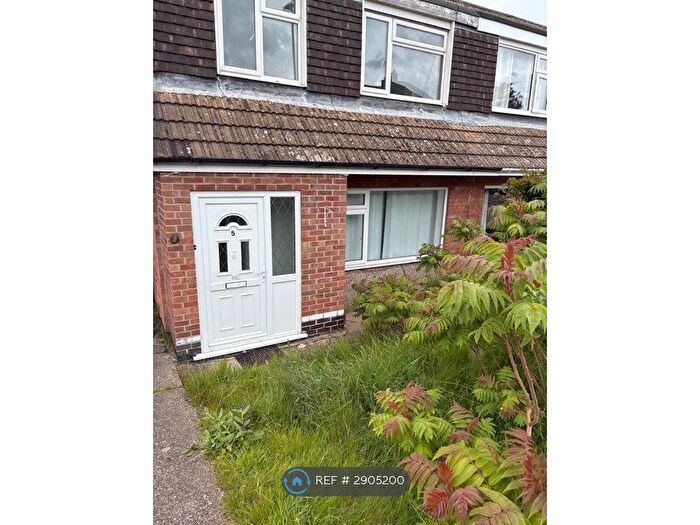 3 Bedroom Semi-Detached House To Rent In Loughborough, Loughborough, LE11