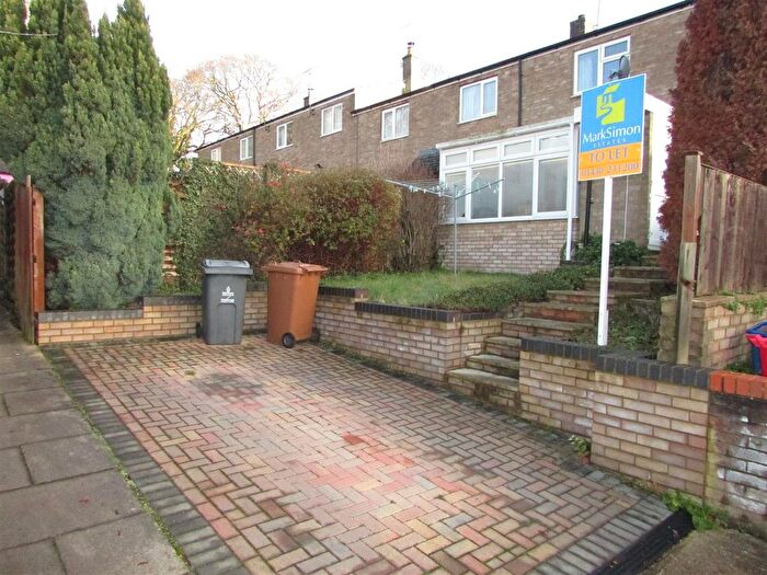 3 Bedroom Terraced House To Rent In Grace Way, Stevenage, SG1