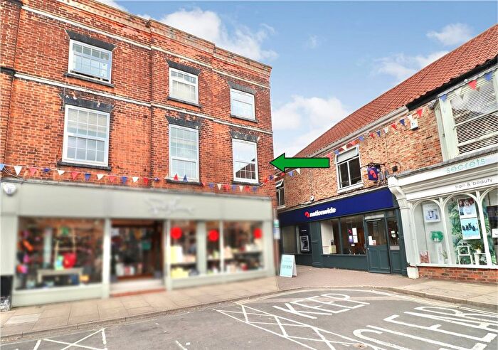 2 Bedroom Flat To Rent In Clarkes Lane, Pocklington, York, YO42