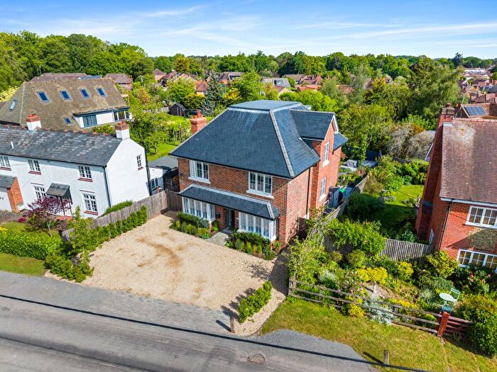 4 Bedroom Country House For Sale In Kingswood Avenue, Penn, Buckinghamshire, HP10