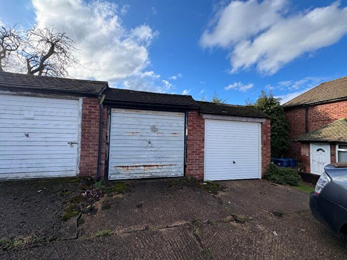 Garage / Parking To Rent In Garage Sterling Avenue, Edgware, Middlesex, HA8