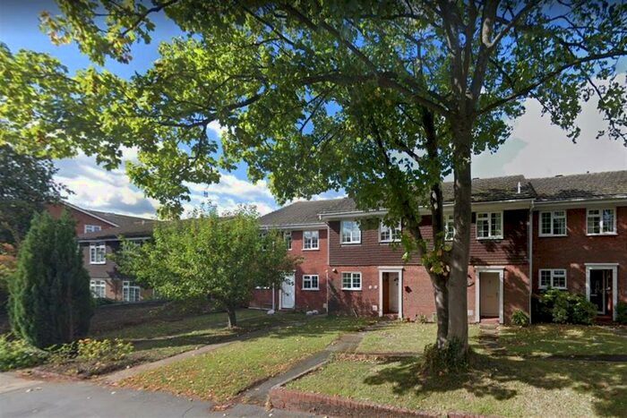 3 Bedroom Terraced House To Rent In Kings Road, Horsham, RH13