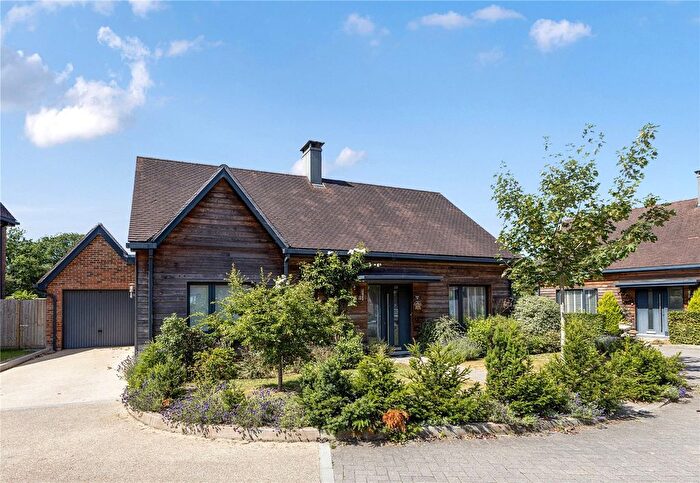 2 Bedroom Bungalow For Sale In Gratton Chase, Dunsfold, Godalming, Surrey, GU8