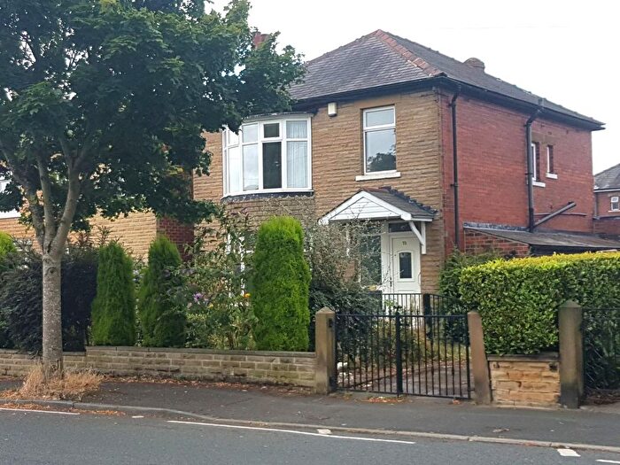 3 Bedroom Property To Rent In Bennett Lane, Dewsbury, WF12