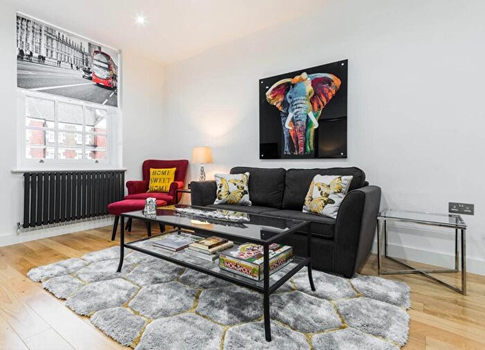 2 Bedroom Apartment To Rent In Scott Ellis Gardens, St John's Wood, London, NW8