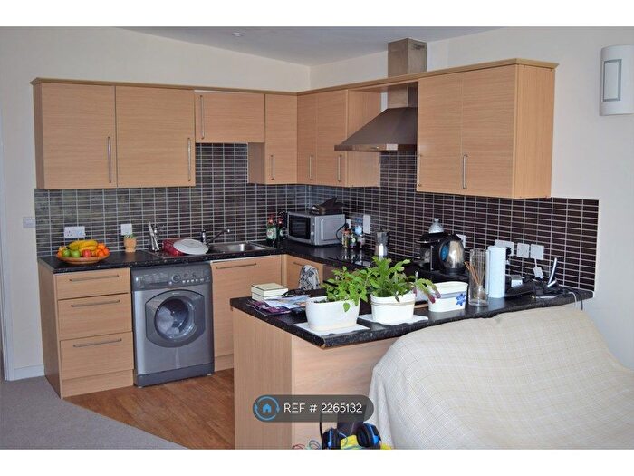 1 Bedroom Flat To Rent In London Road, Headington, Oxford, OX3