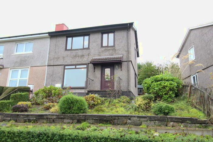 3 Bedroom Semi-Detached House To Rent In Everard Drive, Glasgow, G21