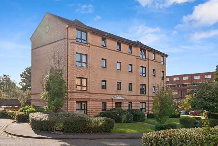 3 Bedroom Flat For Sale In Grovepark Gardens, Flat C, North Kelvinside, Glasgow, G20