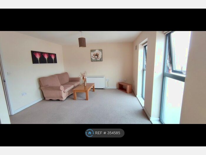 2 Bedroom Flat To Rent In Cardigan House, Sheffield, S3
