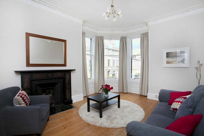 2 Bedroom Flat To Rent In Henderson Row, Edinburgh, EH3